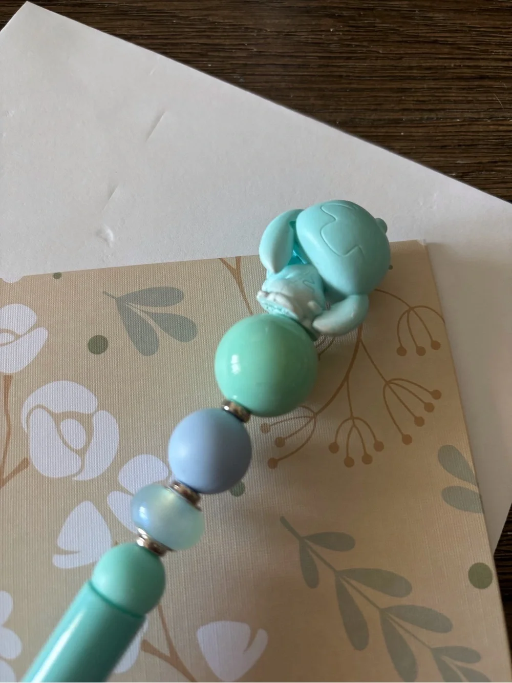 Disney Doorables: Lilo & Stitch: Stitch snuggle dual color handmade beaded pen
